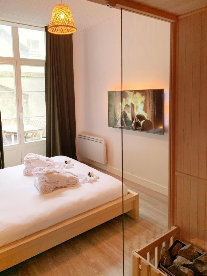 Suite Cosy Flat - Hyper-Centre Avec Sauna Privatif Senlis  Exterior photo
